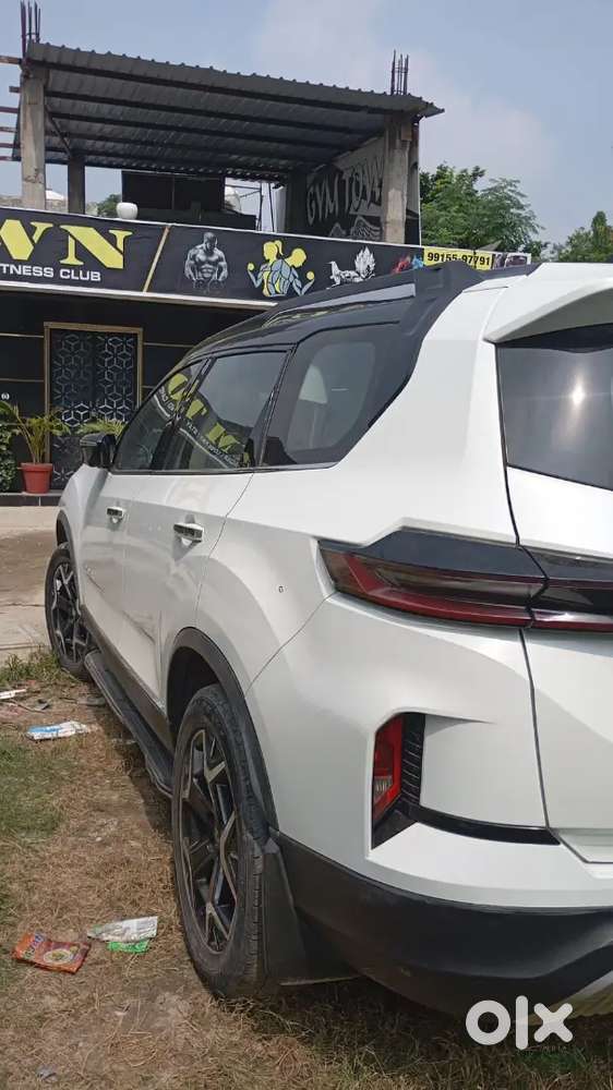 Tata Safari Adventure Plus 2024