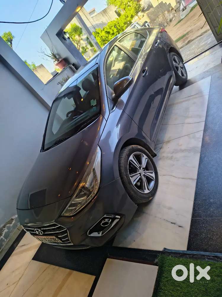 Hyundai Verna 2018 Diesel 98000 Km Driven