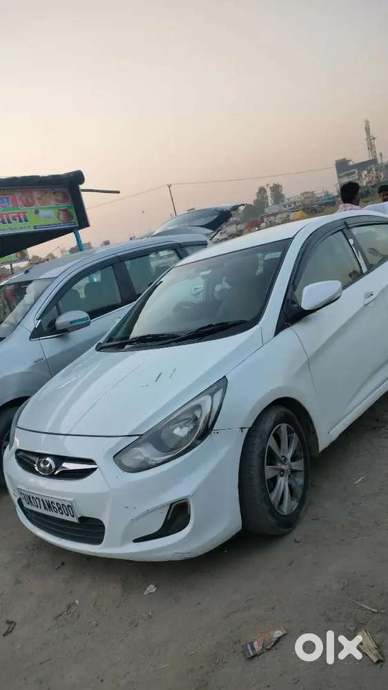 Hyundai Verna Sx 2012