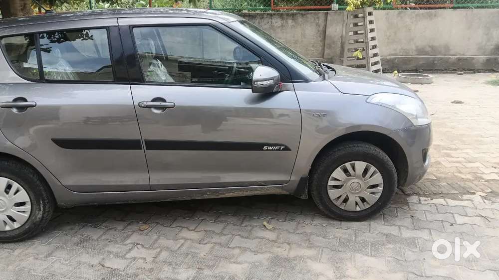 2012 Maruti Suzuki Swift Vxi Petrol