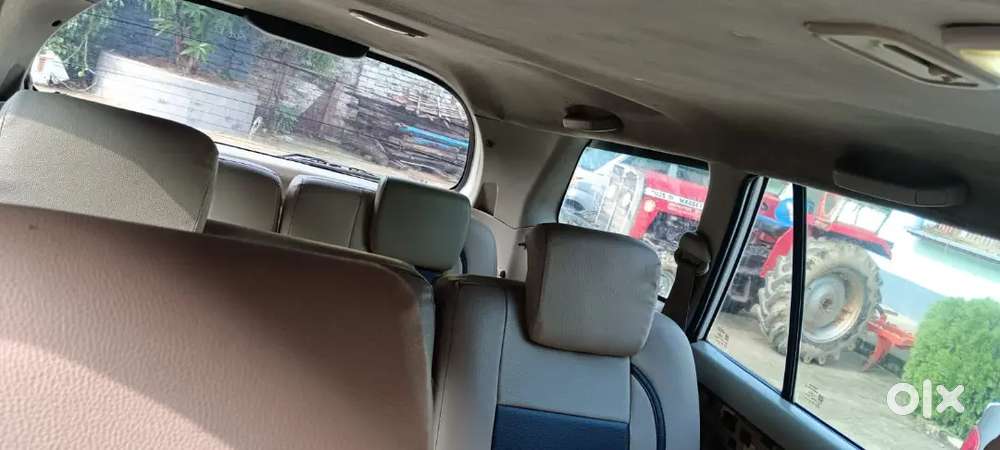 Toyota Innova Diesel 7 Str 2013