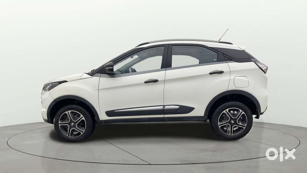 Tata Nexon 1.2 Revotron Xm (s), 2020, Petrol