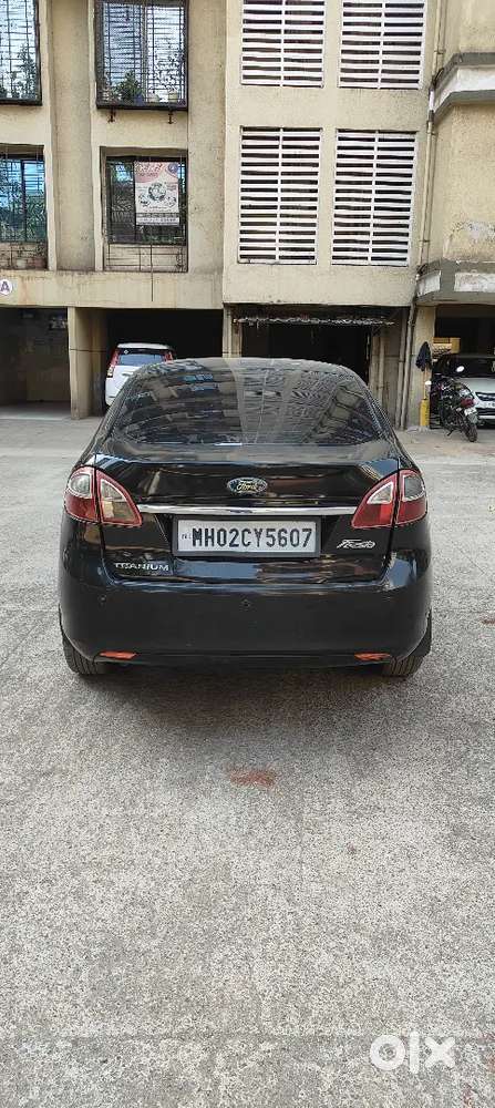 Ford Fiesta Titanium Car Pure Petrol Everything Is Ok Just T&d