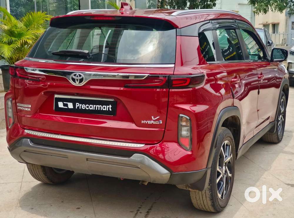Toyota Urban Cruiser Hyryder, 2023, Petrol