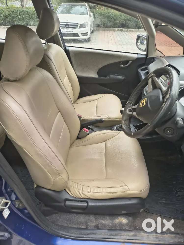 Honda Jazz 2009 Petrol Well Maintained