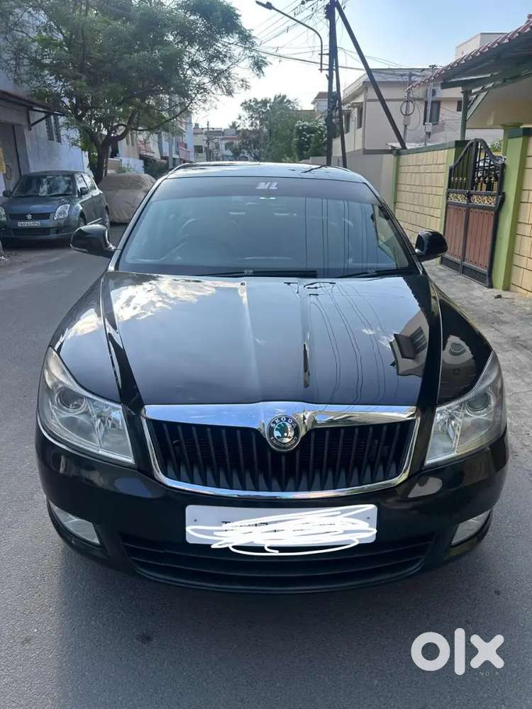 Skoda Laura Elegance 2009