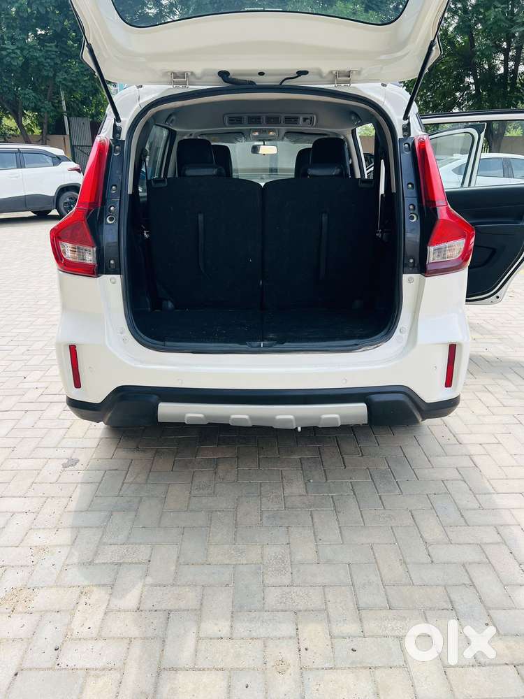 Maruti Suzuki Xl6 1.5 Alpha Plus At, 2020, Petrol