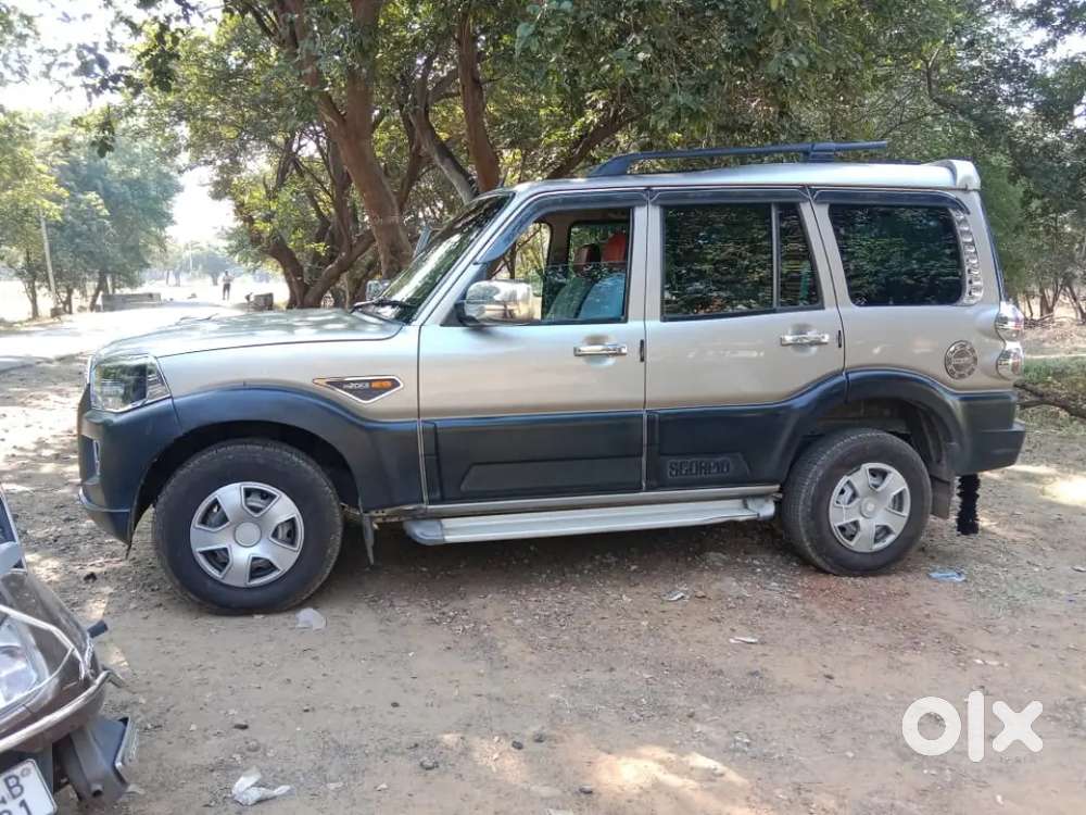 Mahindra Scorpio Classic 2015