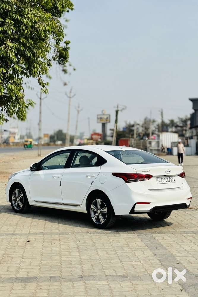 Hyundai Verna 1.5 Sx Diesel Mt, 2018, Diesel
