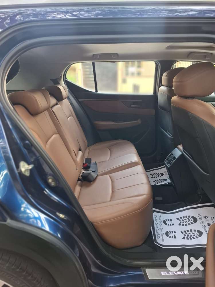 Honda Elevate Zx Cvt, 2023, Petrol