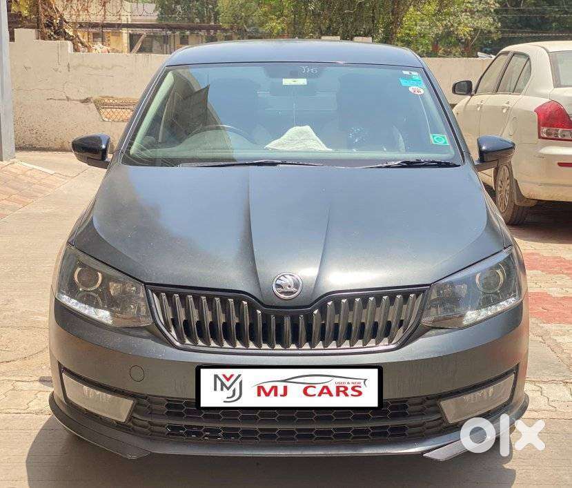 Skoda Rapid 1.0 Ambition Tsi At, 2022, Petrol