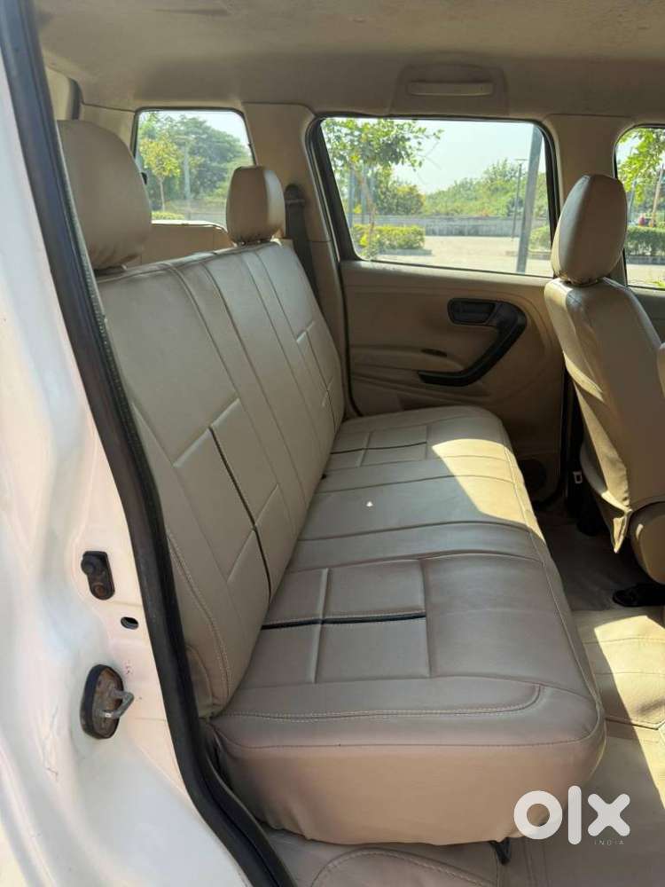 Mahindra Tuv 300 T4 Plus, 2020, Diesel