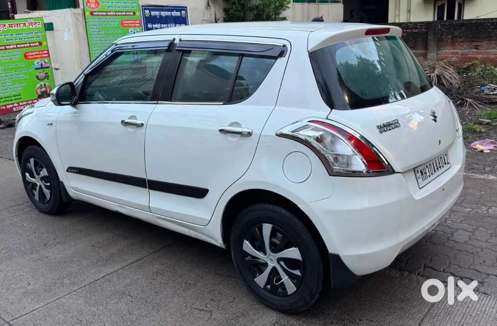Maruti Suzuki Swift Vxi, 2012, Petrol