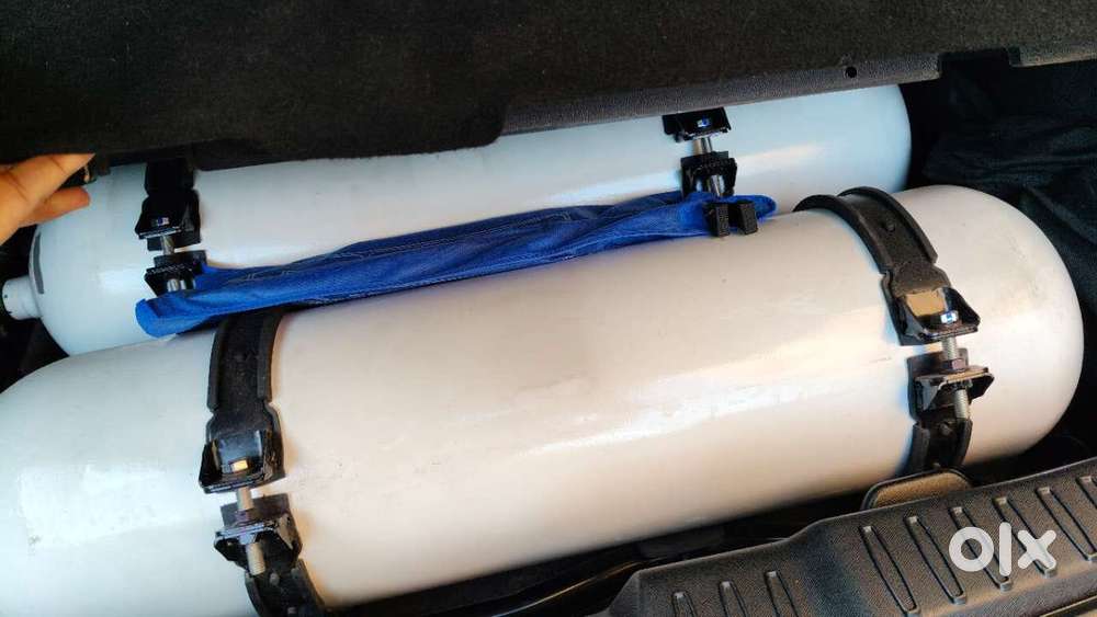 Tata Altroz Xz, 2023, Cng & Hybrids