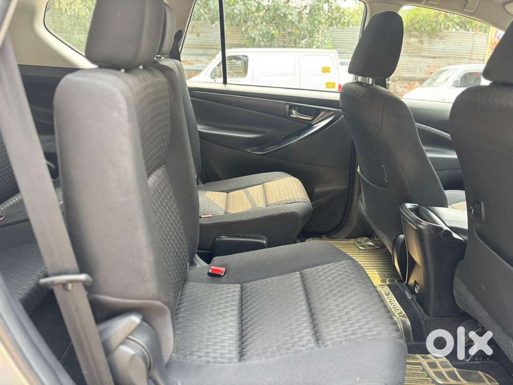 Toyota Innova Crysta [2020-ongoing] 2.4 Gx 7 Str, 2020, Diesel