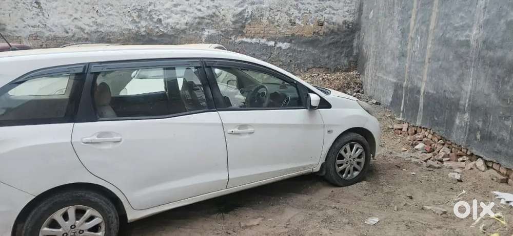 Honda Mobilio 2015 Variant