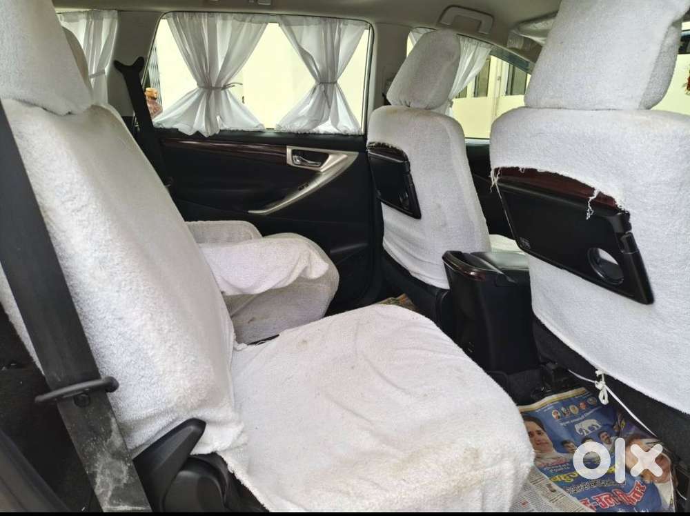 Toyota Innova Crysta