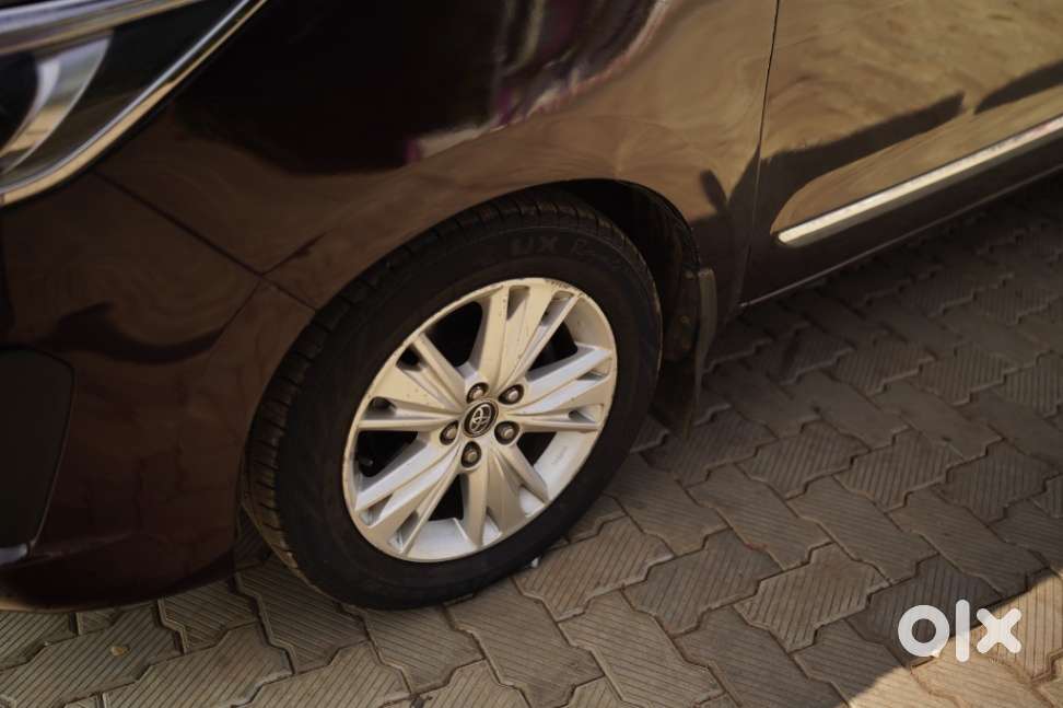 Toyota Innova Crysta 2.8z Automatic, 2019, Diesel