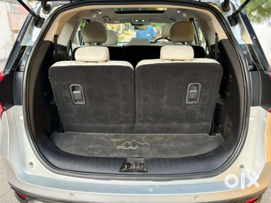 Mahindra Xuv700 2.2 Ax 7 Diesel Mt Luxury Pack Str, 2023, Diesel