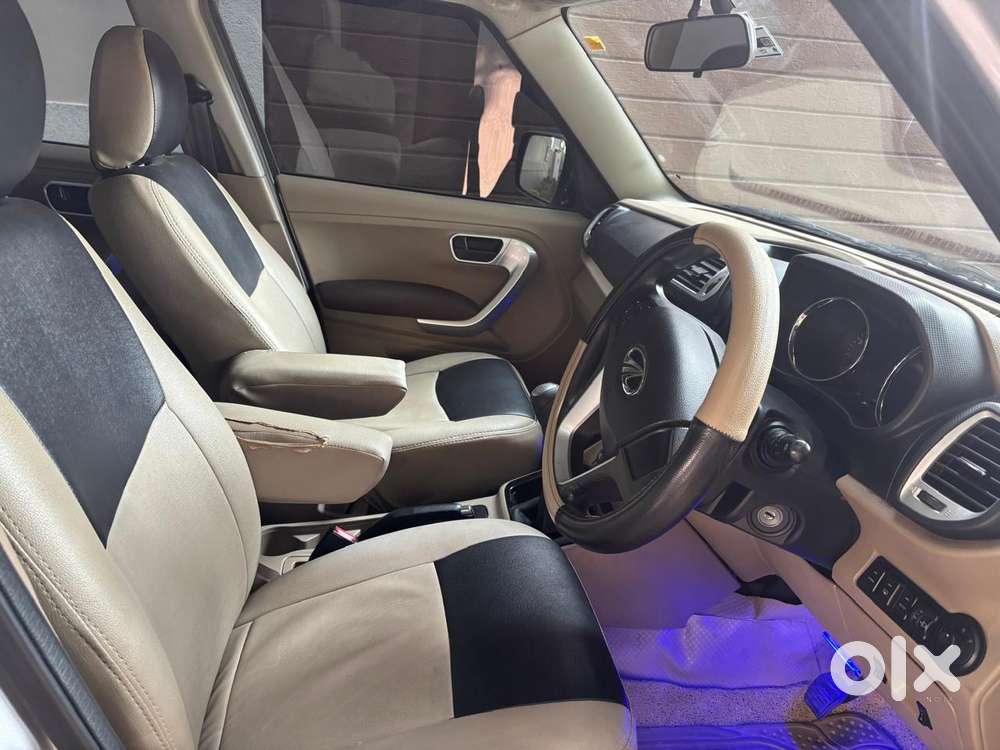 Mahindra Tuv 300 Mhawk100 T8, 2017, Diesel