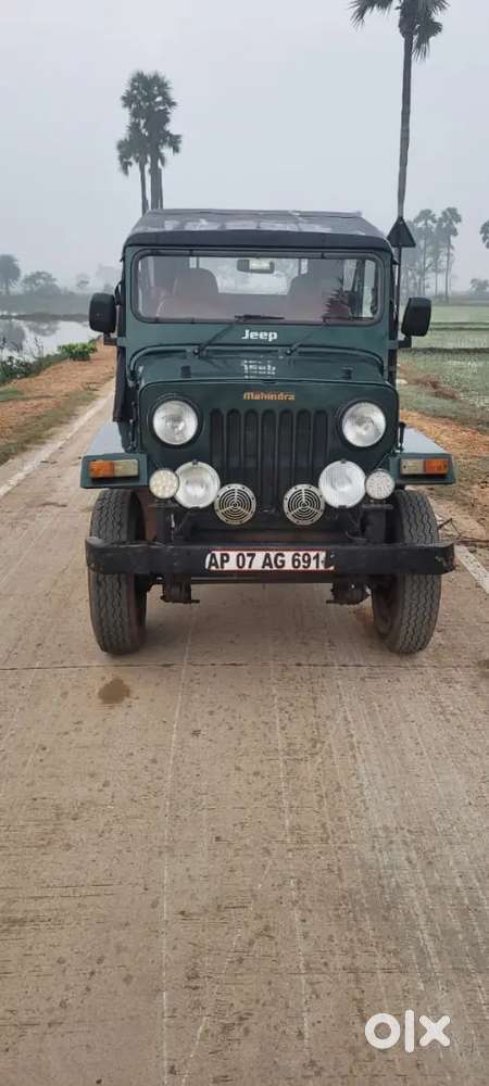 Mahindra Jeep Cj 3b 2000