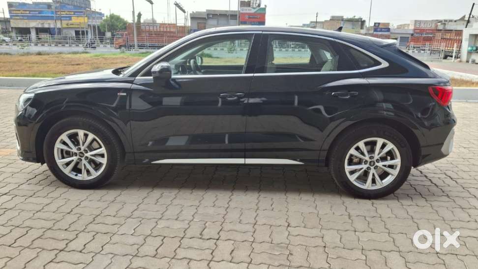 Audi Q3 40 Tfsi Technology, 2025, Petrol