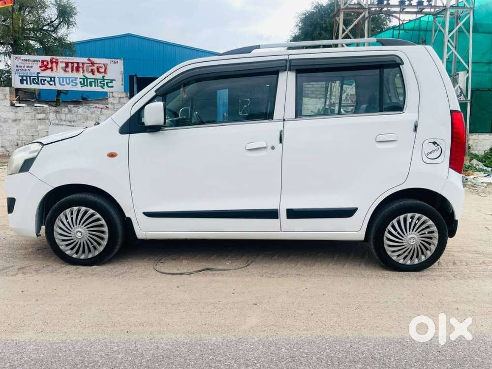 Maruti Suzuki Wagon R 1.0 Vxi, 2017, Petrol