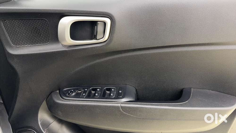 Hyundai Venue S, 2020, Petrol