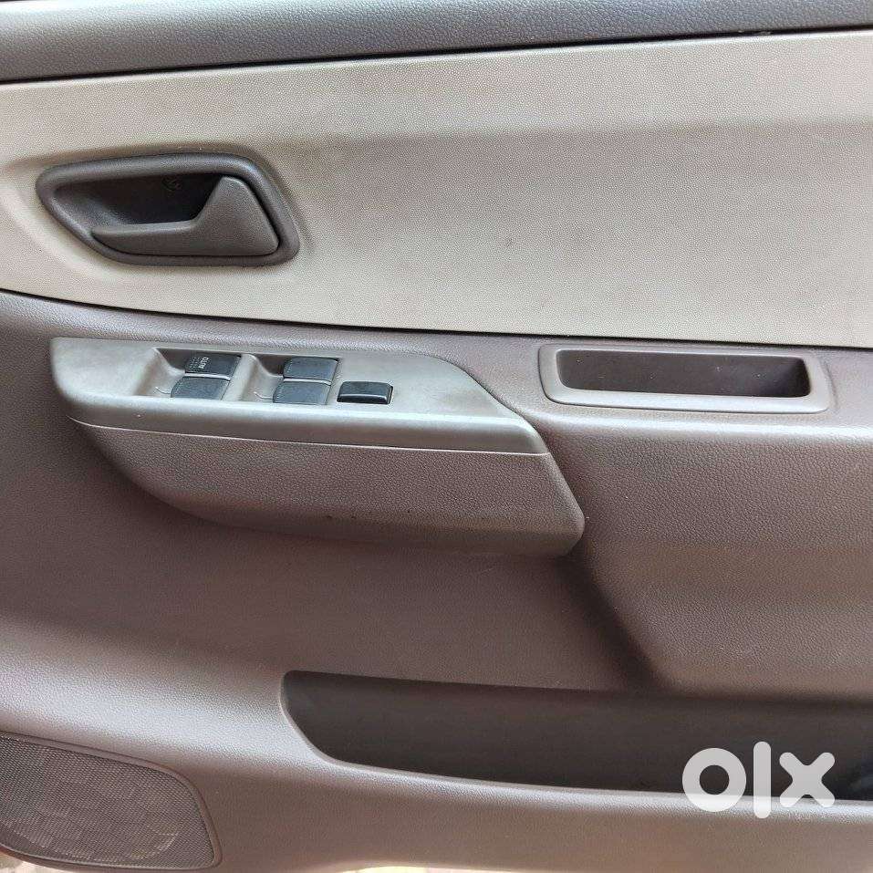 Maruti Suzuki Estilo Vxi, 2009, Petrol