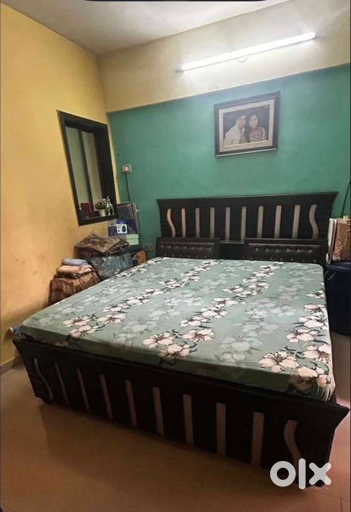 King Size double bed with dimensions by 6ft by 6.5ft with Sleepwell Ma