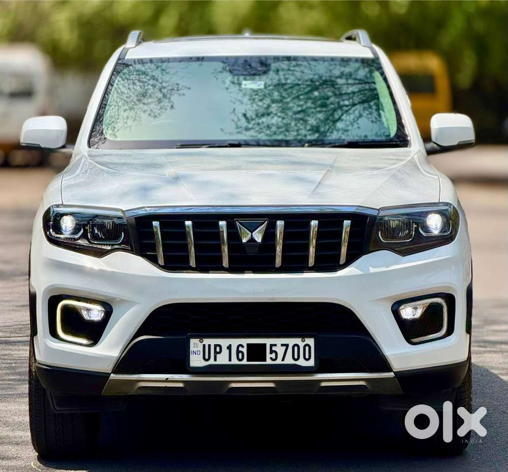 Mahindra Scorpio N Z8 Petrol At 7 Str, 2024, Petrol