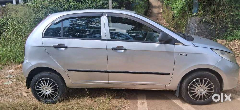 Tata Indica Vista Aura 1.3 Quadrajet (abs), 2010, Diesel