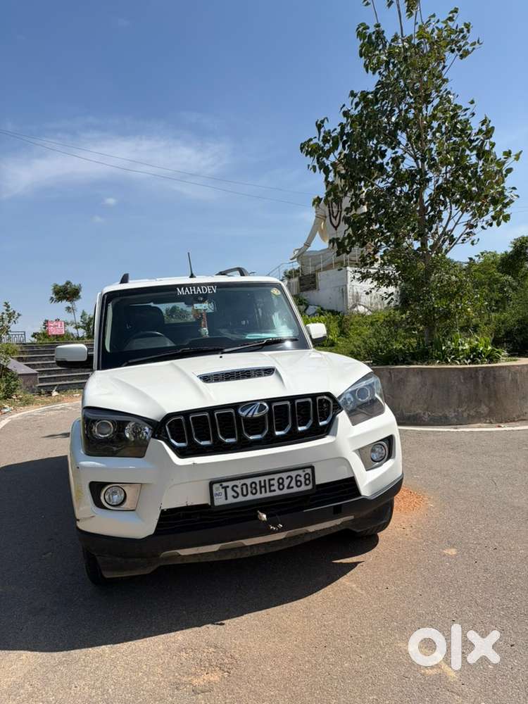 Mahindra Scorpio 2020 Diesel Manual