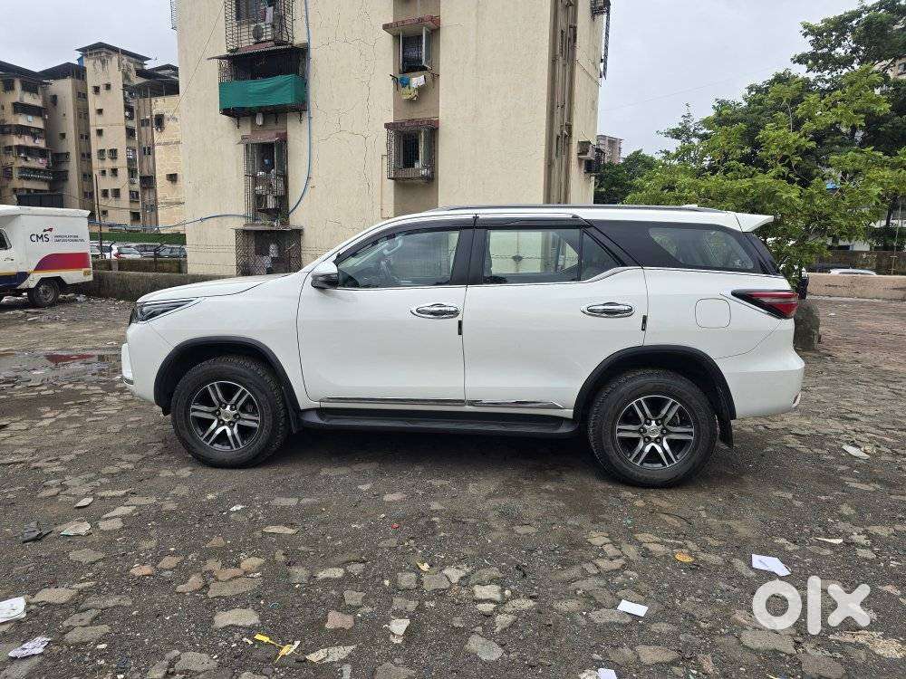 Toyota Fortuner 4x2 At 2.8 Diesel, 2023, Diesel