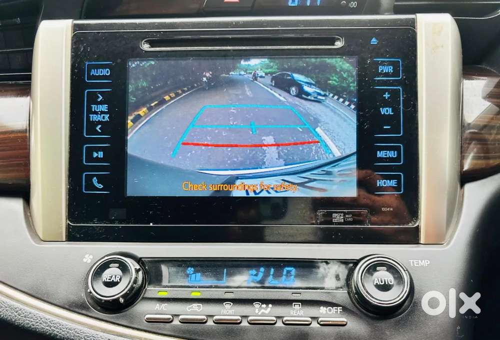 Toyota Innova Crysta 2.8 Zx At 7 Seater, 2017, Diesel