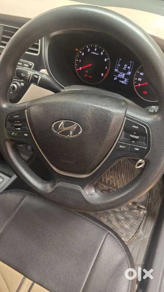 Hyundai I20 Asta Petrol 2018 Automatic Less Driven 45000 Kms Only