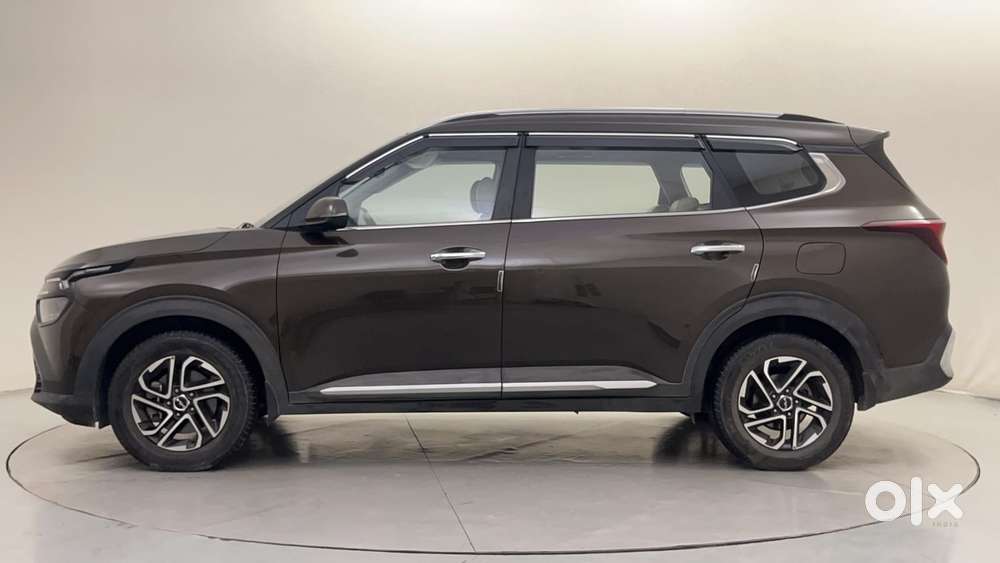 Kia Carens 1.4 Luxury Plus 6 Str, 2022, Petrol