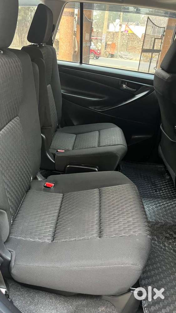 Toyota Innova Crysta 2.4 Gx Limited Edition At 7 Str, 2022, Diesel