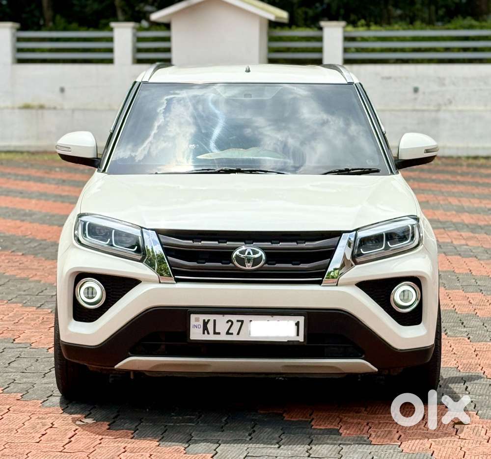 Toyota Urban Cruiser 1.5 High Grade Mt, 2022, Petrol