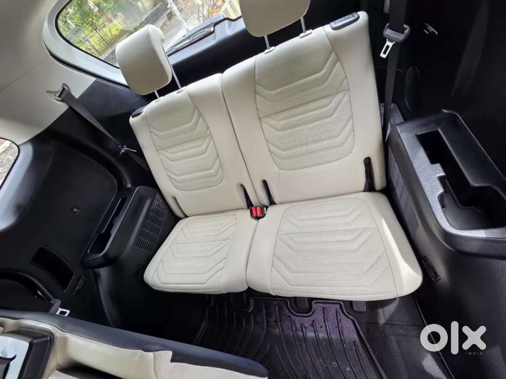 Kia Carens 1.5 Luxury Plus Turbo Dct 7 Str, 2024, Petrol