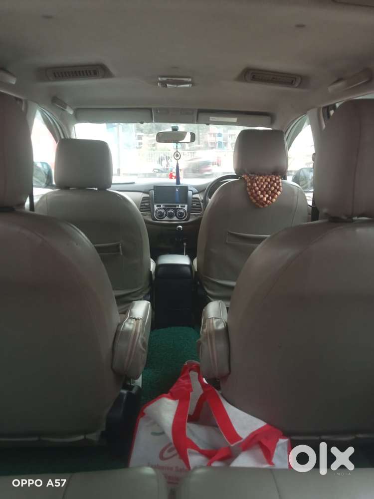 Toyota Innova 2.5 Gx 7 Seater Bs Iv, 2015, Diesel