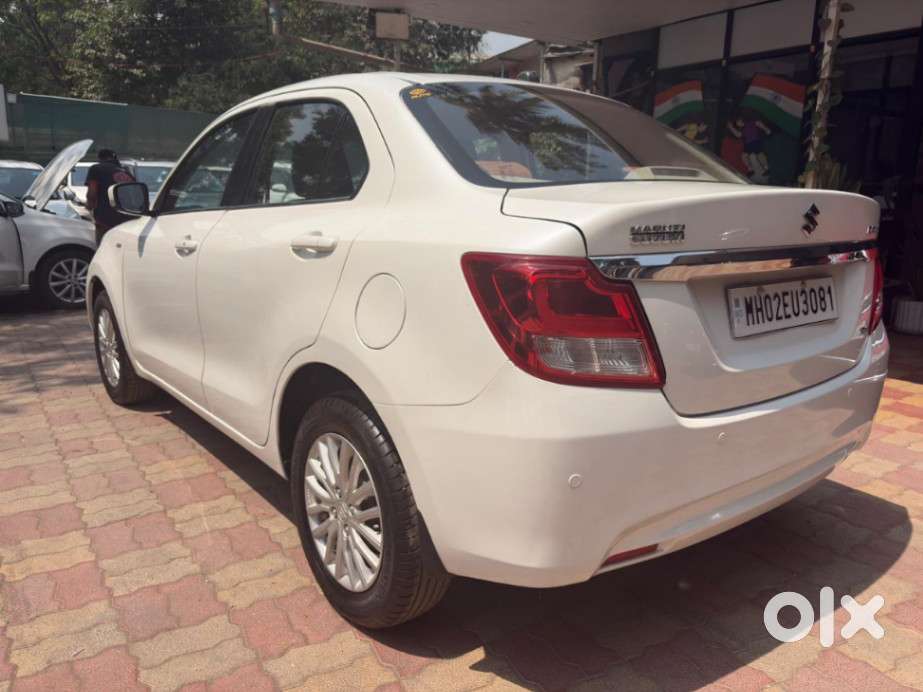 Maruti Suzuki Dzire 1.2 Zxi Amt, 2018, Petrol