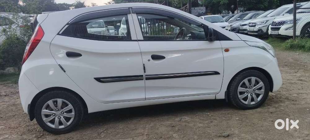 Hyundai Eon Magna +, 2012, Petrol