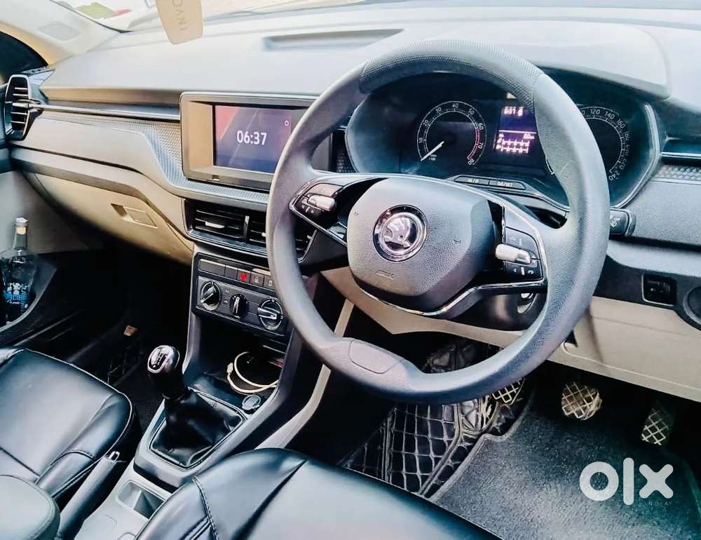 Skoda Kushaq Ambition 1.0l Tsi Mt, 2022, Petrol