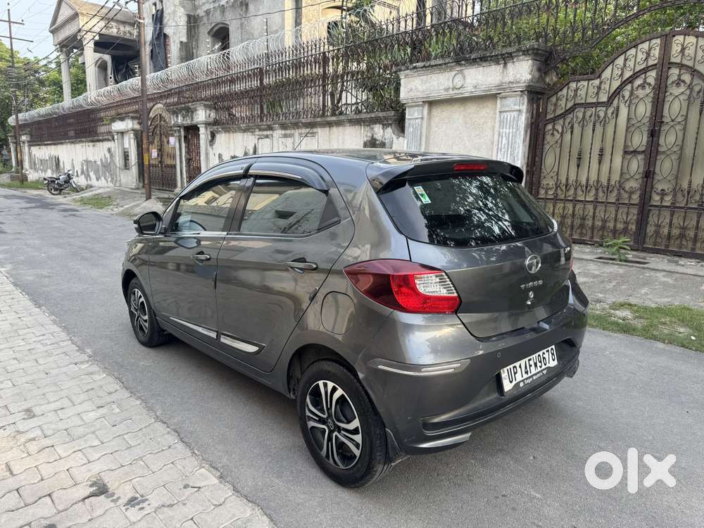 Tata Tiago 1.2 Revotron Xt (o), 2023, Petrol