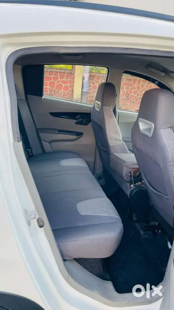 Mahindra Kuv100 Nxt 2017 Diesel 115000 Km Driven