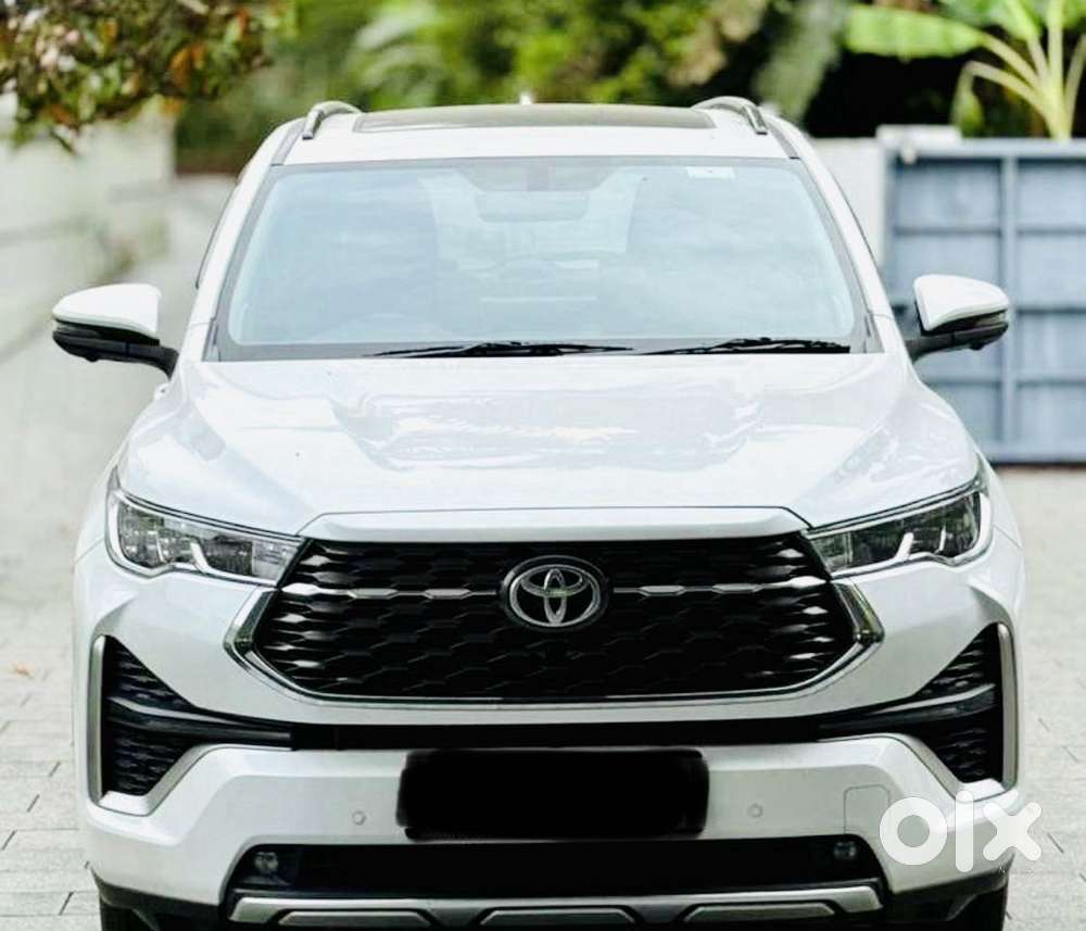 Toyota Innova Hycross 2.0 Zx (o) Hybrid 7 Str, 2024, Petrol