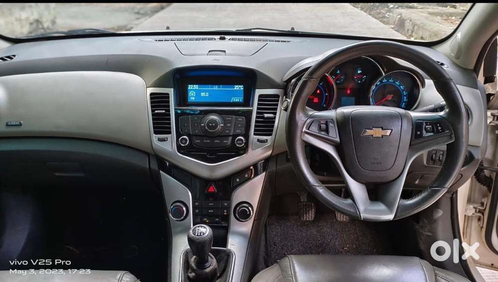 Chevrolet Cruze 2010 Diesel 75000 Km Driven