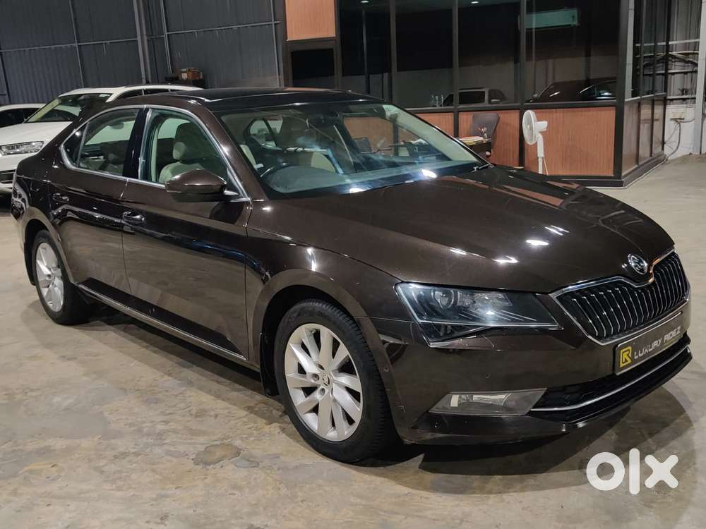 Skoda Superb 2.0 Tsi At L&k, 2018, Petrol