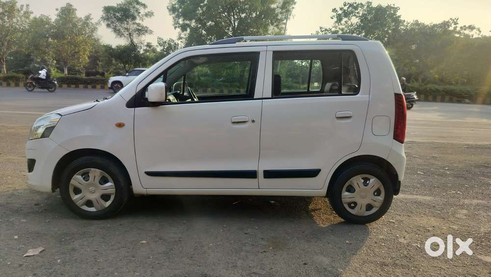 Maruti Suzuki Wagon R Amt Vxi, 2016, Petrol